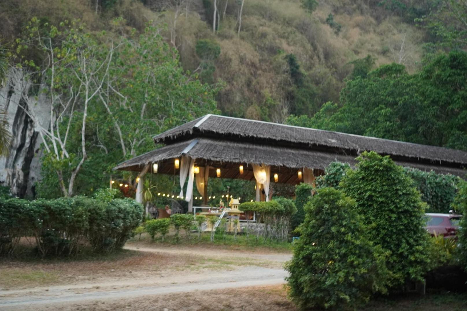 Chiewlan Camp And Resort Ban Pha Saeng Lang Exterior photo